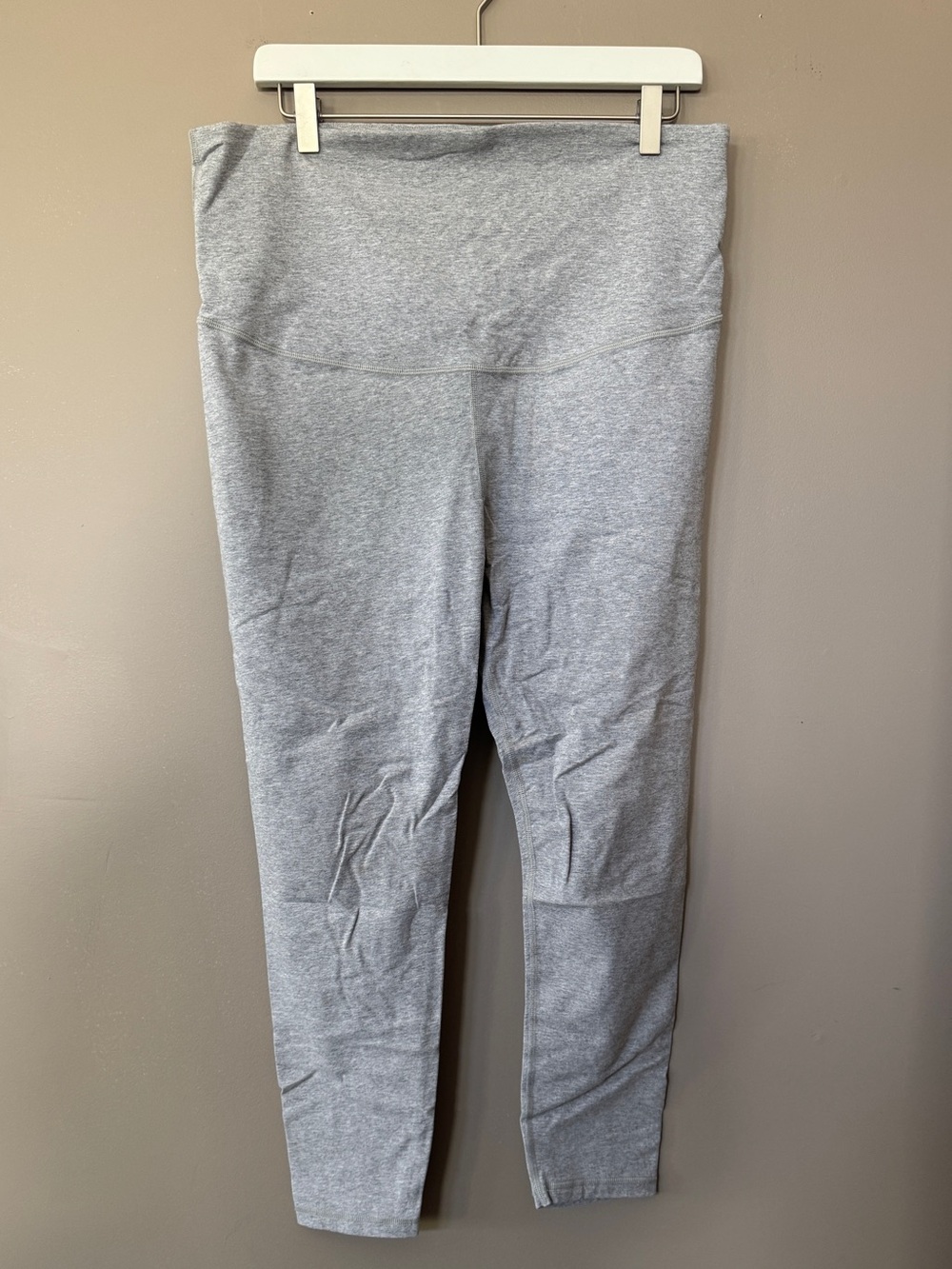 GAP Light Gray Maternity Pull-On Leggings